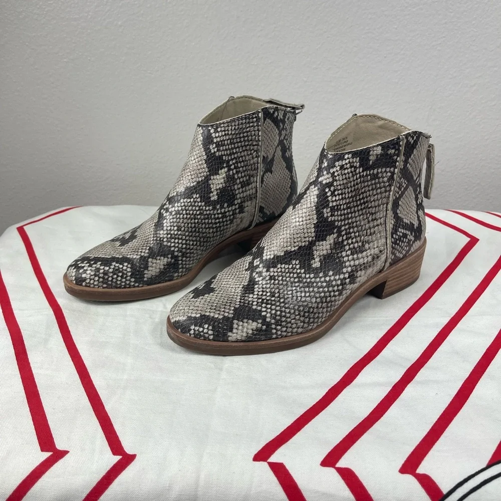 Dolce Vita Tavin Vegan Faux Leather Snake Booties 6.5